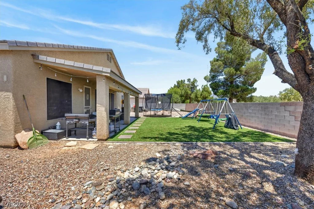 7116 Painted Paradise, Las Vegas, NV 89131