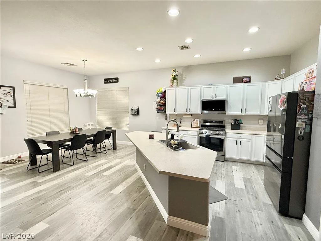 7116 Painted Paradise, Las Vegas, NV 89131