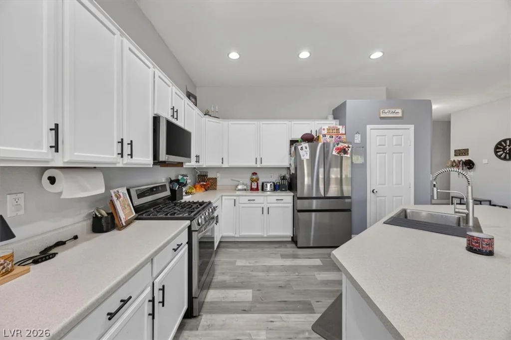 7116 Painted Paradise, Las Vegas, NV 89131