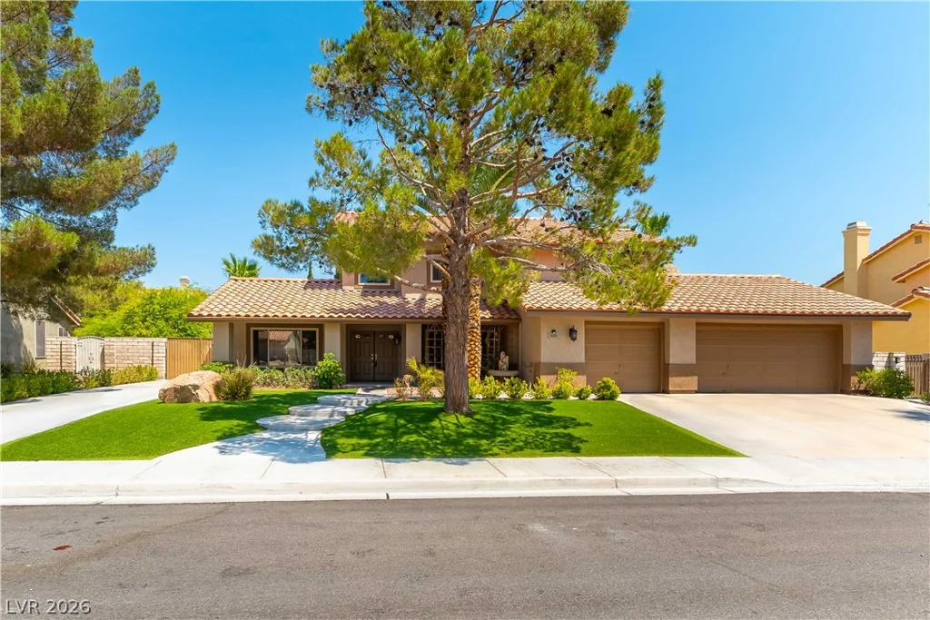 1020 Grey Hollow, North Las Vegas, NV 89031