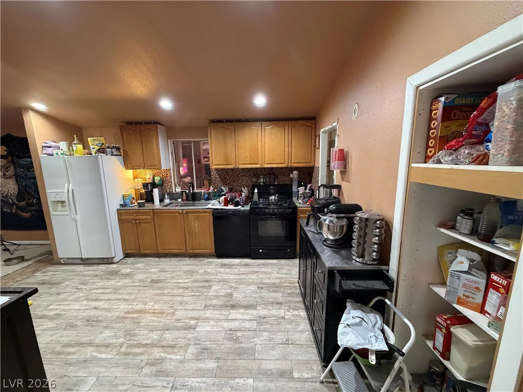 6054 Bluehill, Las Vegas, NV 89156