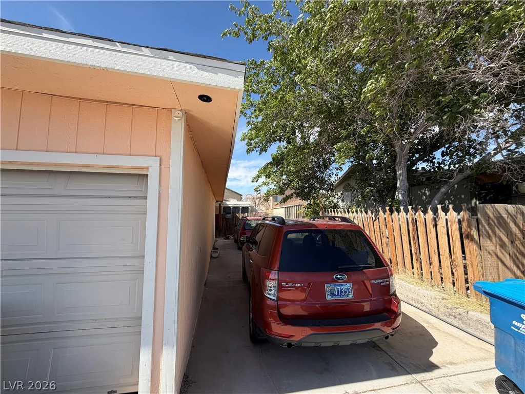 6054 Bluehill, Las Vegas, NV 89156