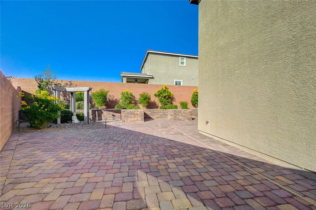 2832 Rolling Brook, Henderson, NV 89044