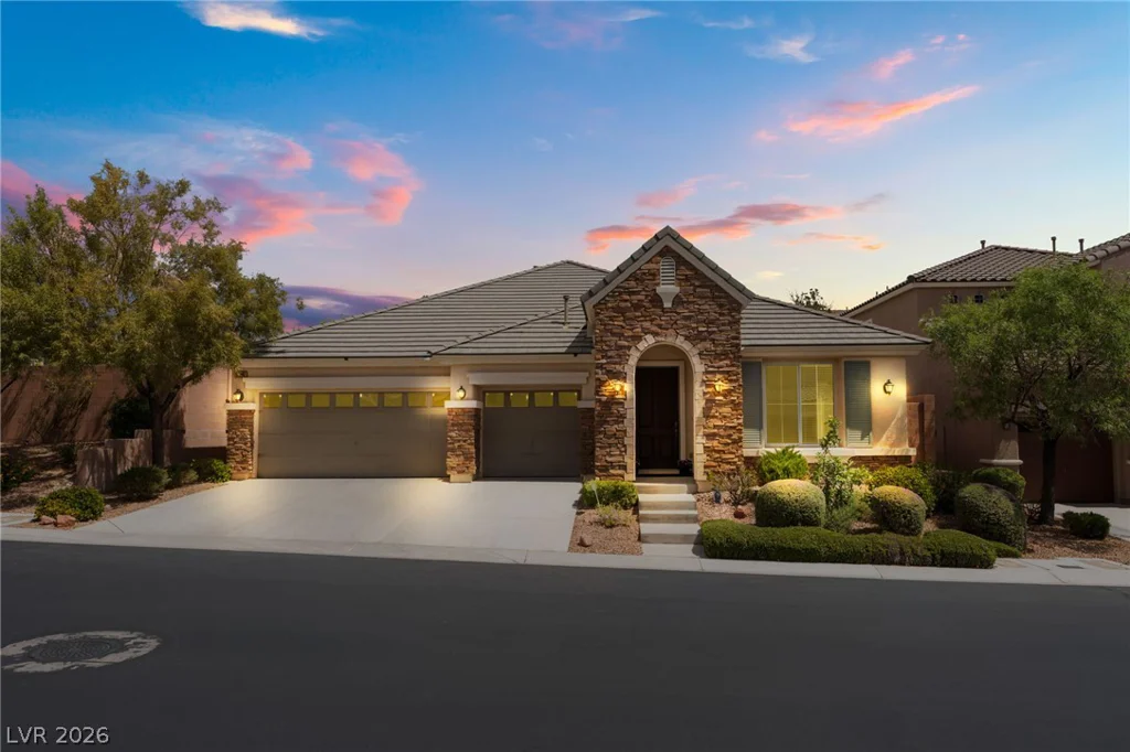 10242 Timberline Peak, Las Vegas, NV 89166