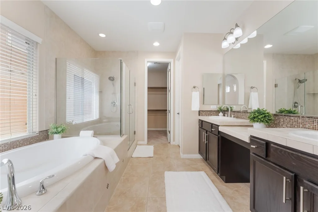 10242 Timberline Peak, Las Vegas, NV 89166