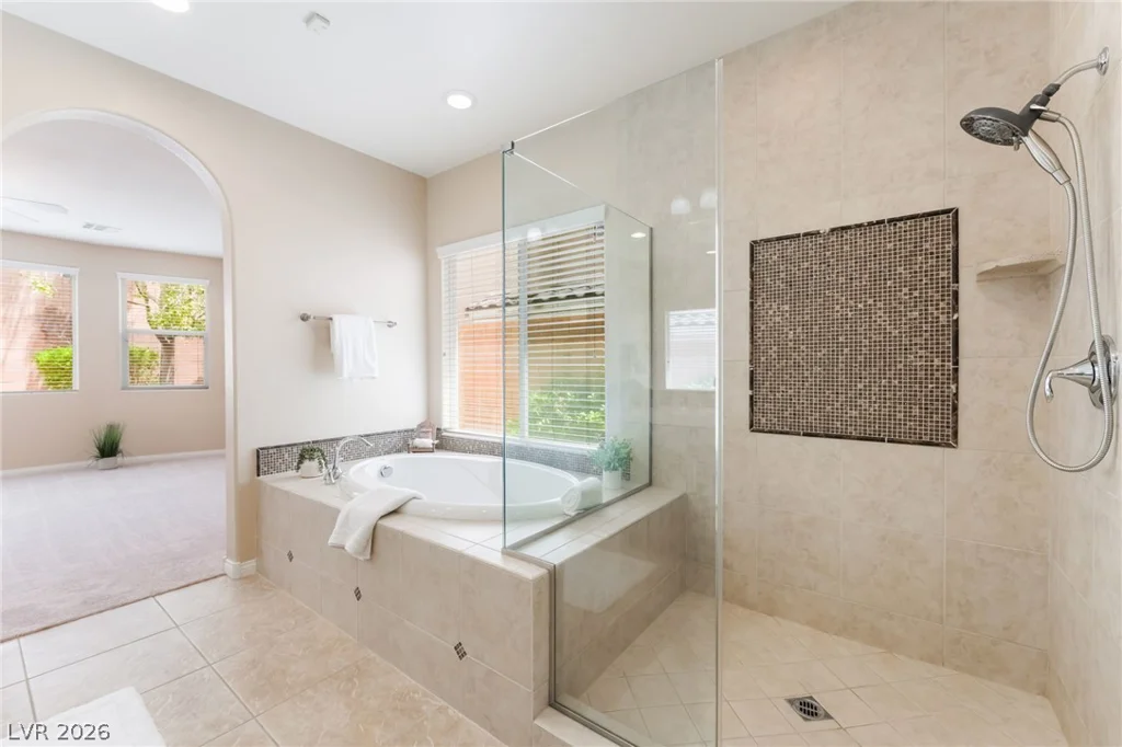 10242 Timberline Peak, Las Vegas, NV 89166