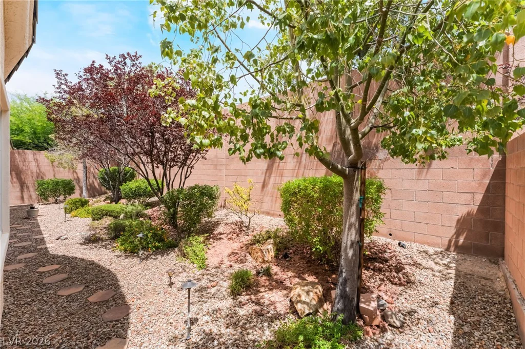 10242 Timberline Peak, Las Vegas, NV 89166