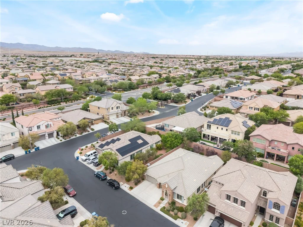 10242 Timberline Peak, Las Vegas, NV 89166
