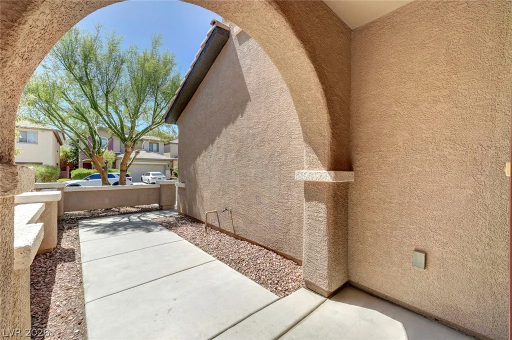 6846 Sigri, Las Vegas, NV 89166