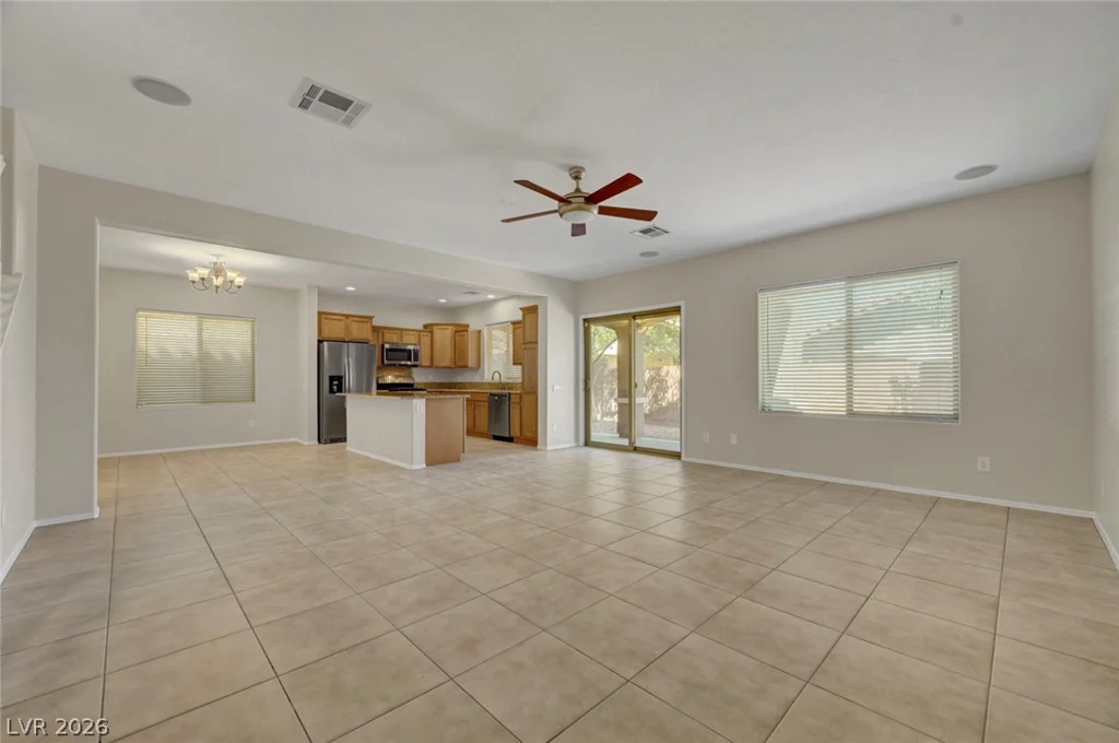 6846 Sigri, Las Vegas, NV 89166