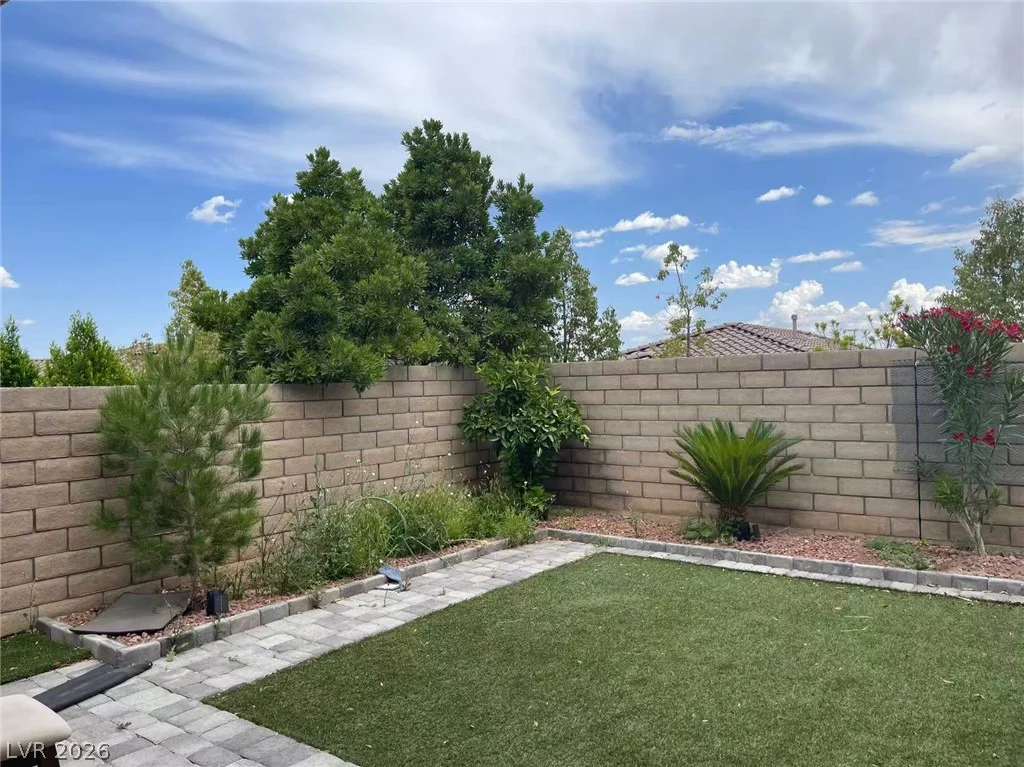 119 Colantonio, Las Vegas, NV 89138
