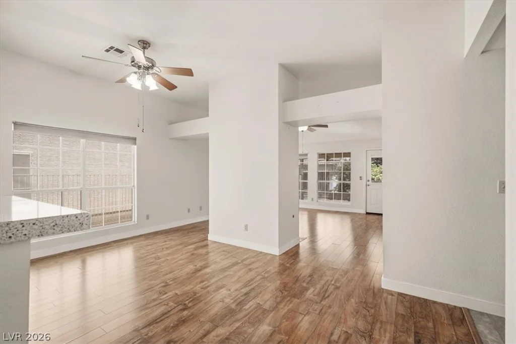 5537 Port Barrington, Las Vegas, NV 89130