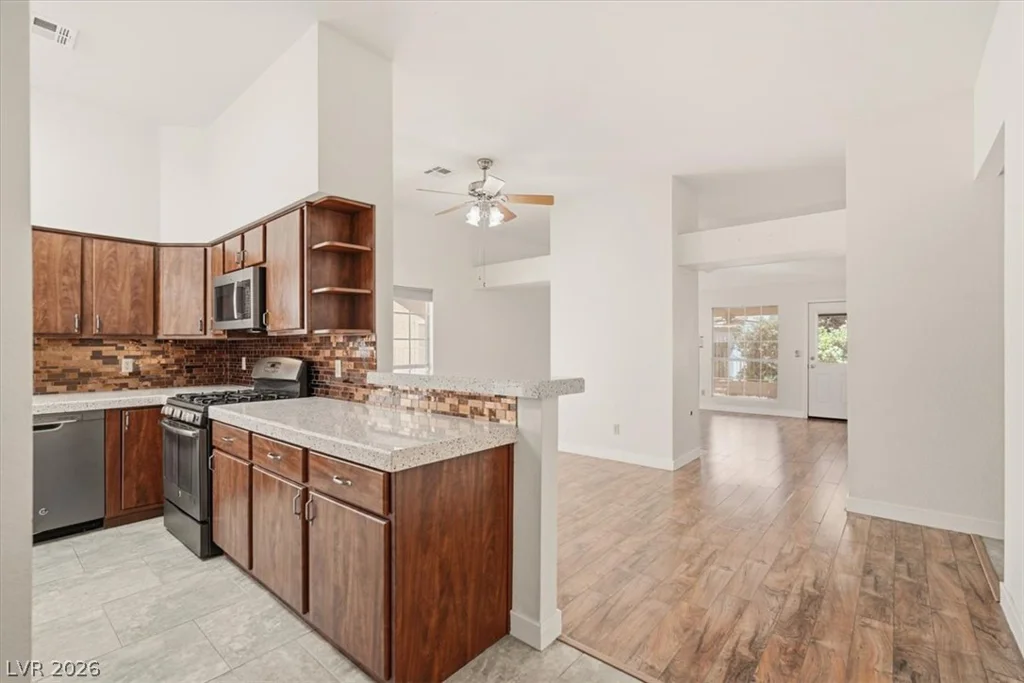 5537 Port Barrington, Las Vegas, NV 89130