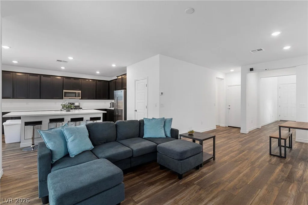 4348 Bayley Skye, Las Vegas, NV 89141