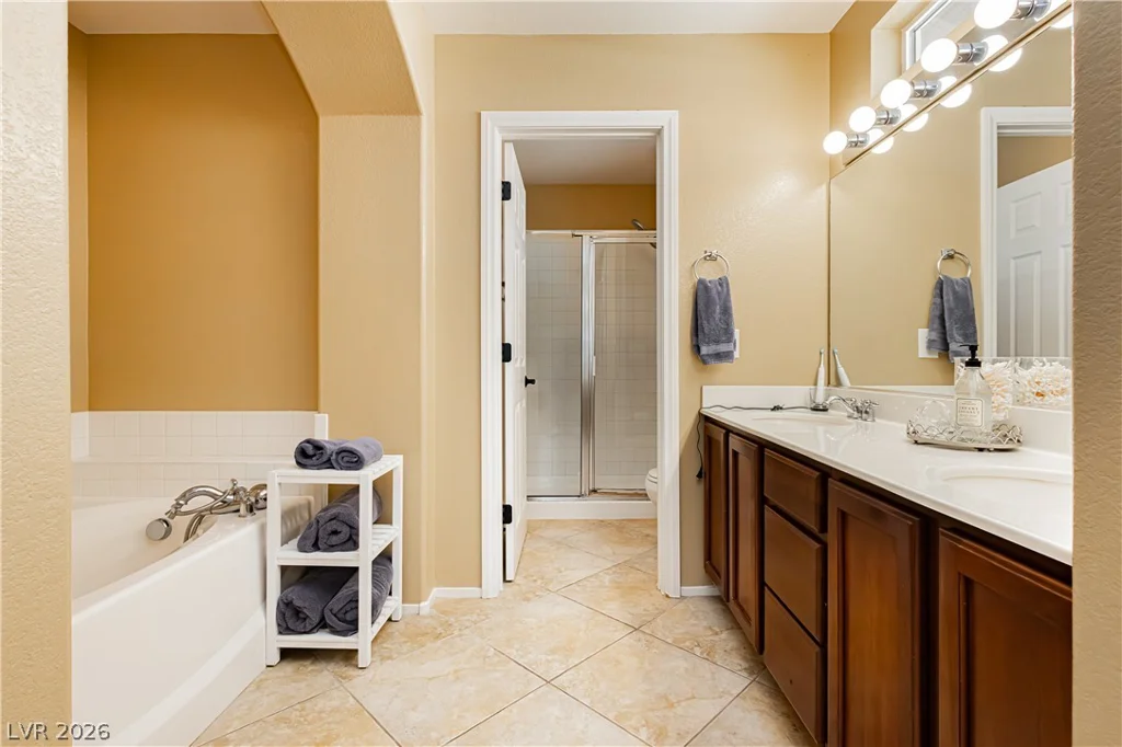 10384 Bolting Cloud, Las Vegas, NV 89178