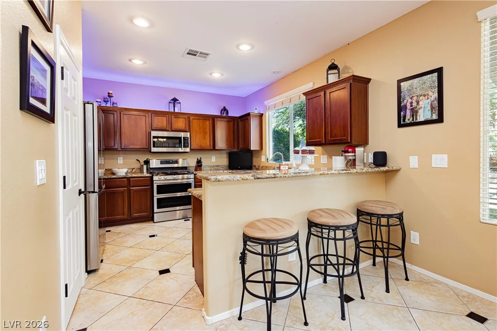 10384 Bolting Cloud, Las Vegas, NV 89178