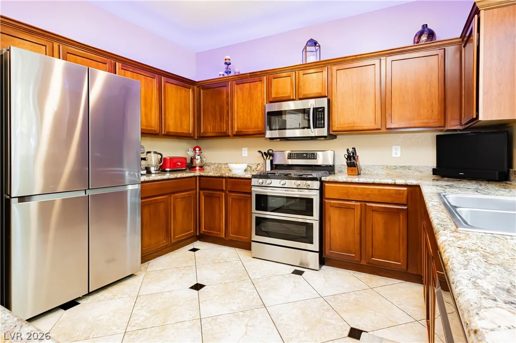 10384 Bolting Cloud, Las Vegas, NV 89178