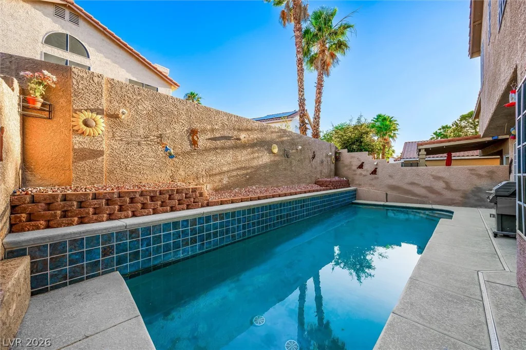 7829 Desert Candle, Las Vegas, NV 89128