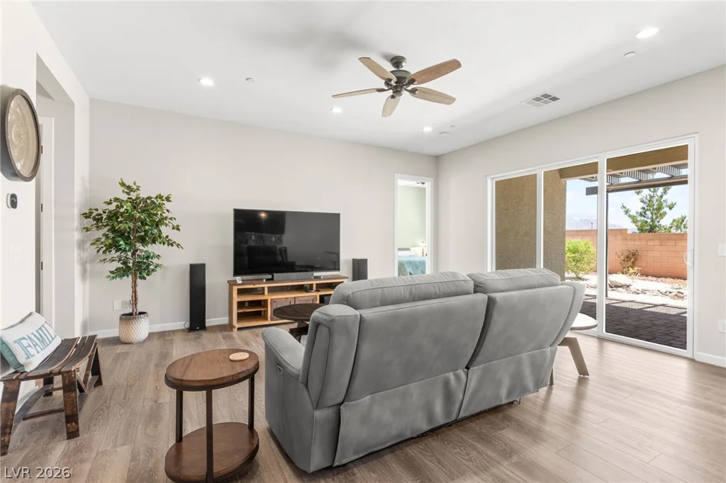 8956 Skye Canyon Ranch, Las Vegas, NV 89166