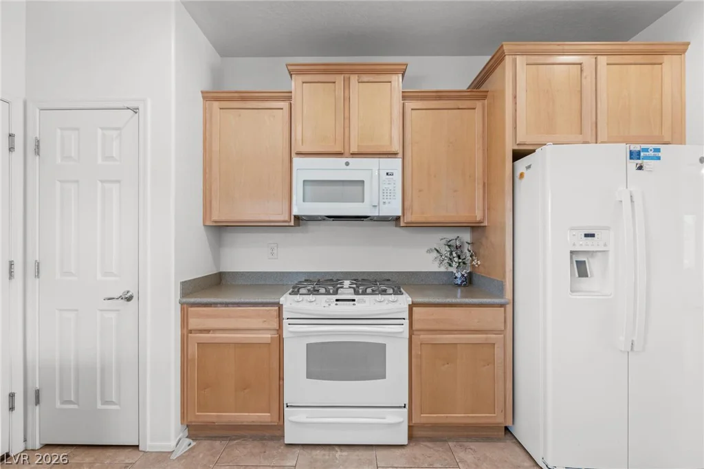 6160 Isola Peak, Las Vegas, NV 89122