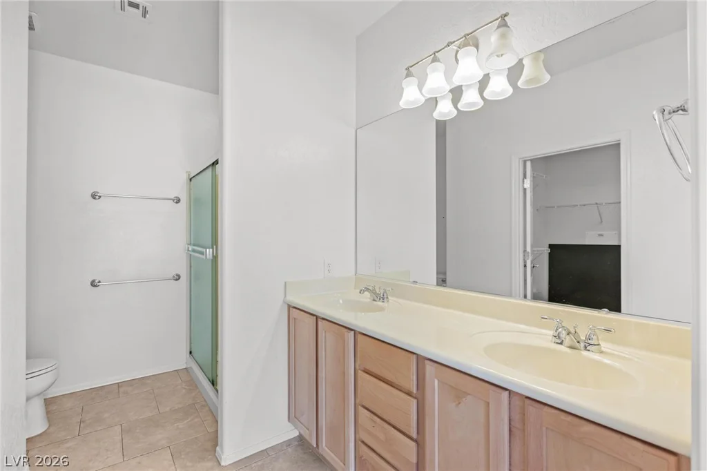 6160 Isola Peak, Las Vegas, NV 89122