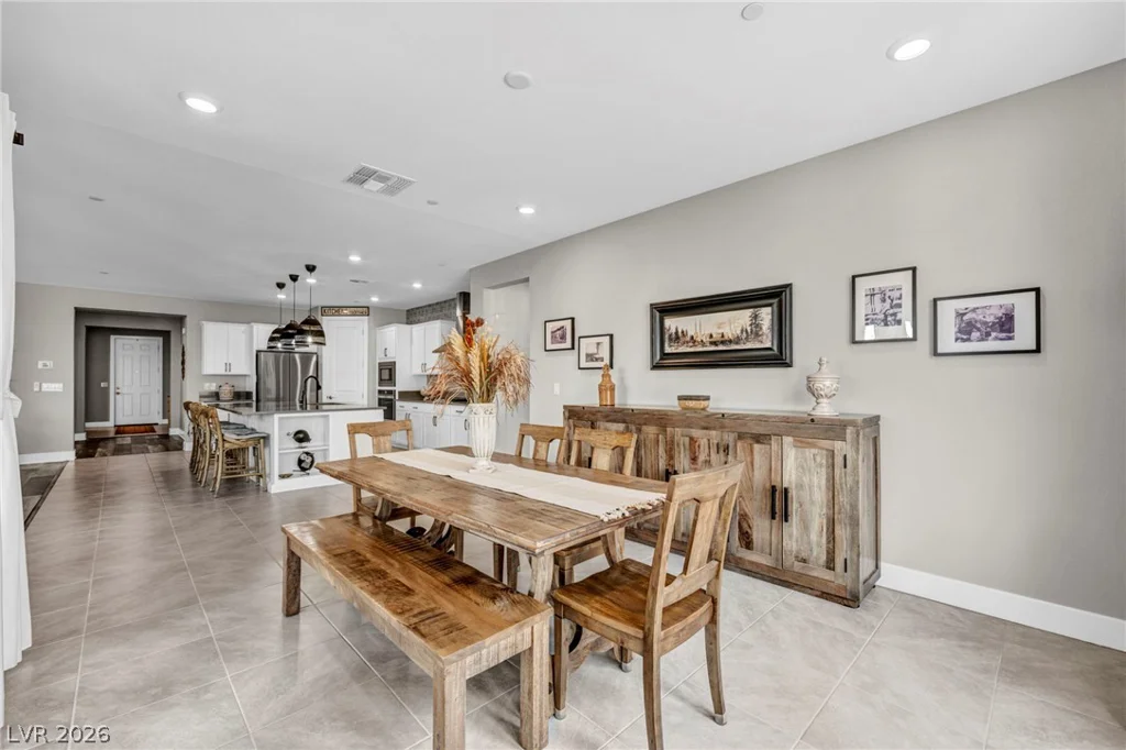 10912 Gardenova, Las Vegas, NV 89166