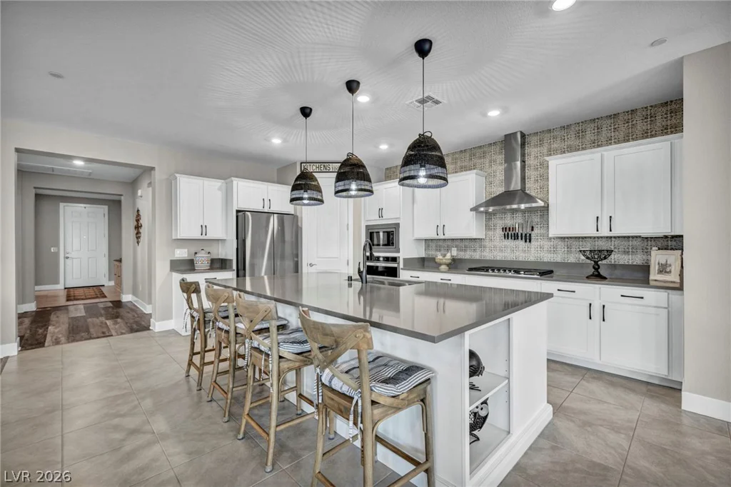 10912 Gardenova, Las Vegas, NV 89166