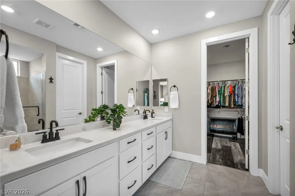 10912 Gardenova, Las Vegas, NV 89166