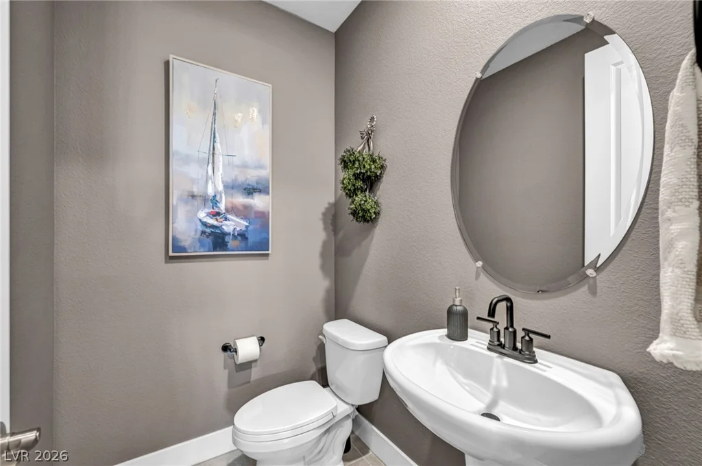 10912 Gardenova, Las Vegas, NV 89166