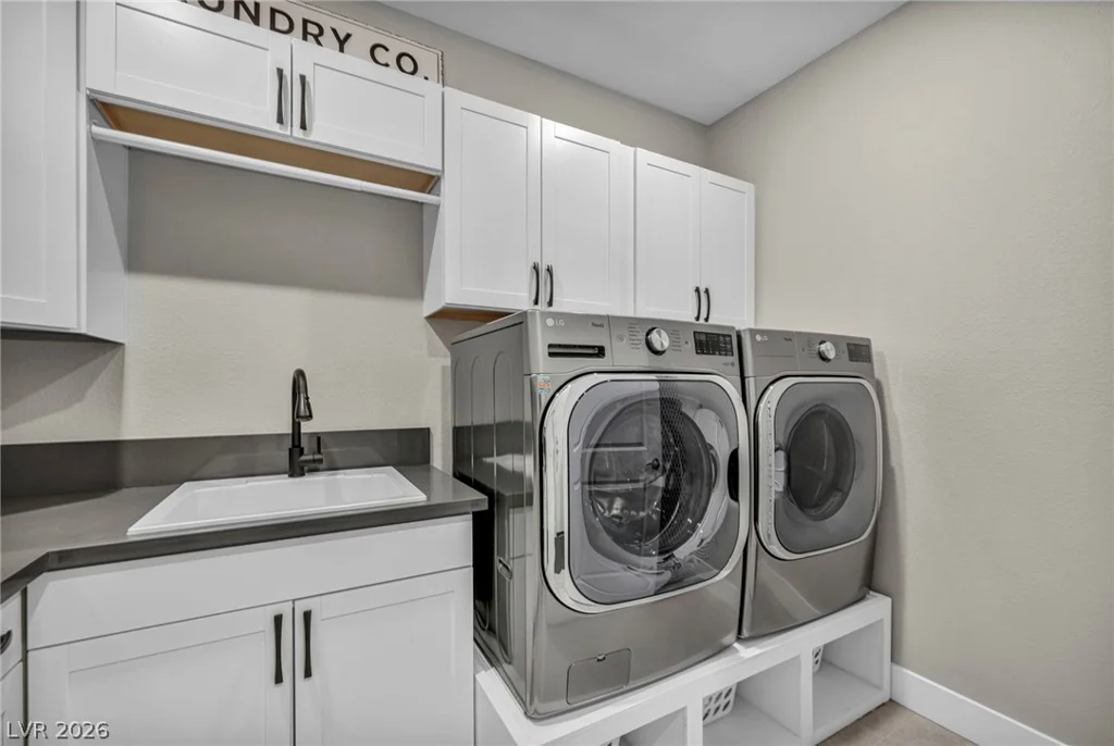 10912 Gardenova, Las Vegas, NV 89166