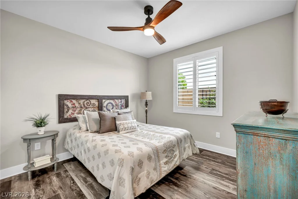 10912 Gardenova, Las Vegas, NV 89166