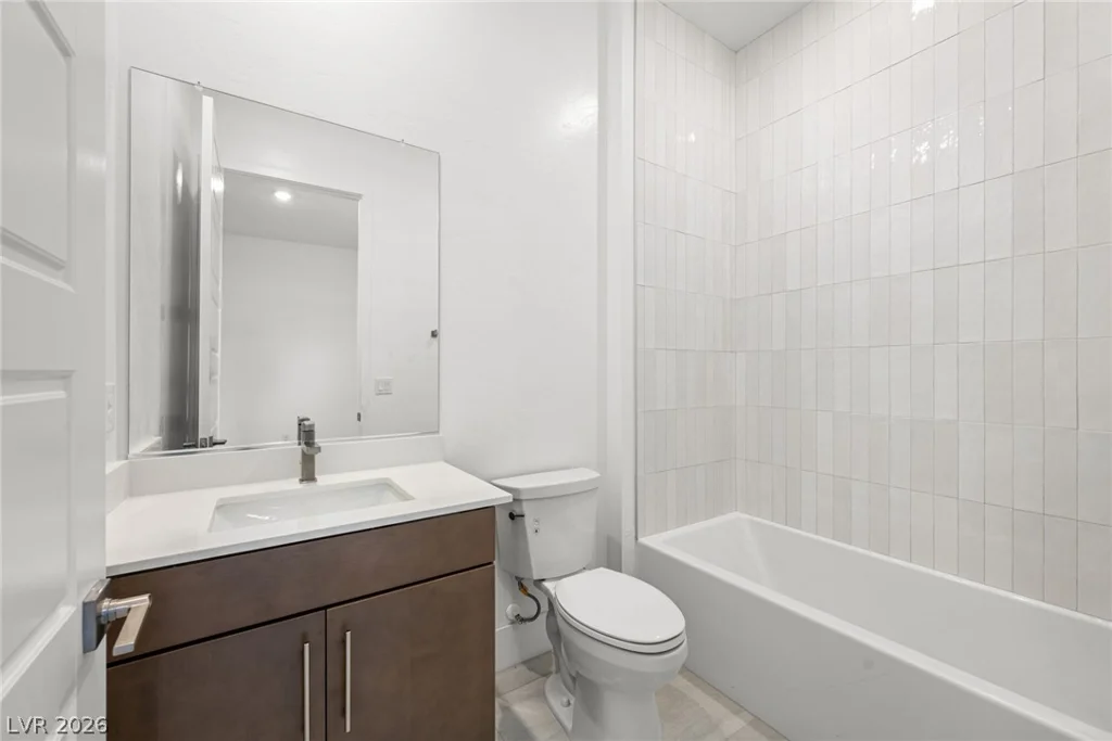 181 Sunnyvale Spring, Las Vegas, NV 89138