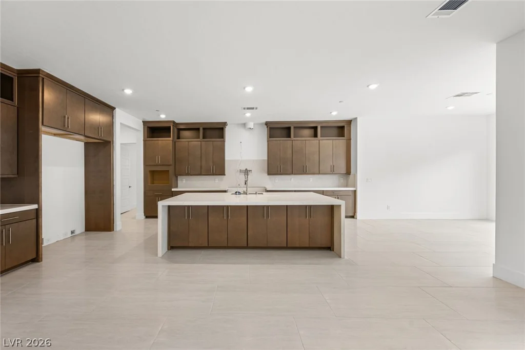 181 Sunnyvale Spring, Las Vegas, NV 89138