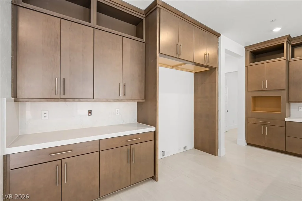 181 Sunnyvale Spring, Las Vegas, NV 89138