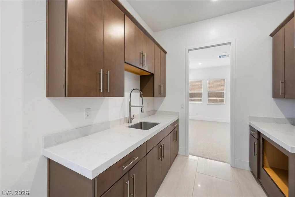 181 Sunnyvale Spring, Las Vegas, NV 89138