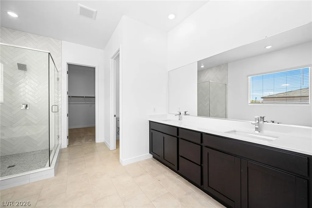 8289 Warbonnet, Las Vegas, NV 89113