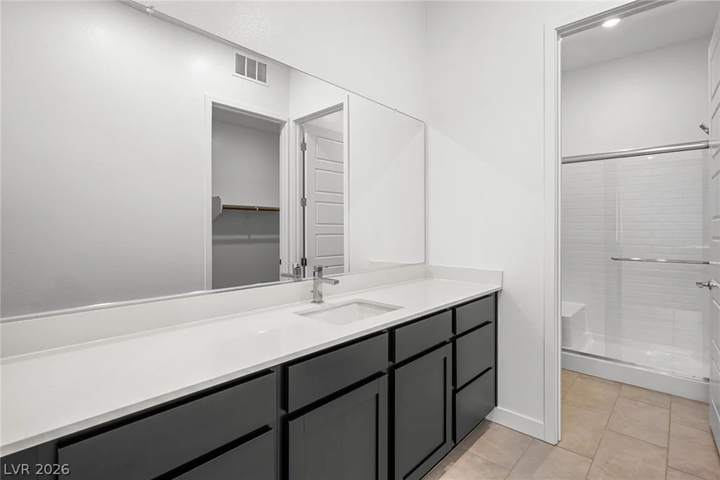 8289 Warbonnet, Las Vegas, NV 89113