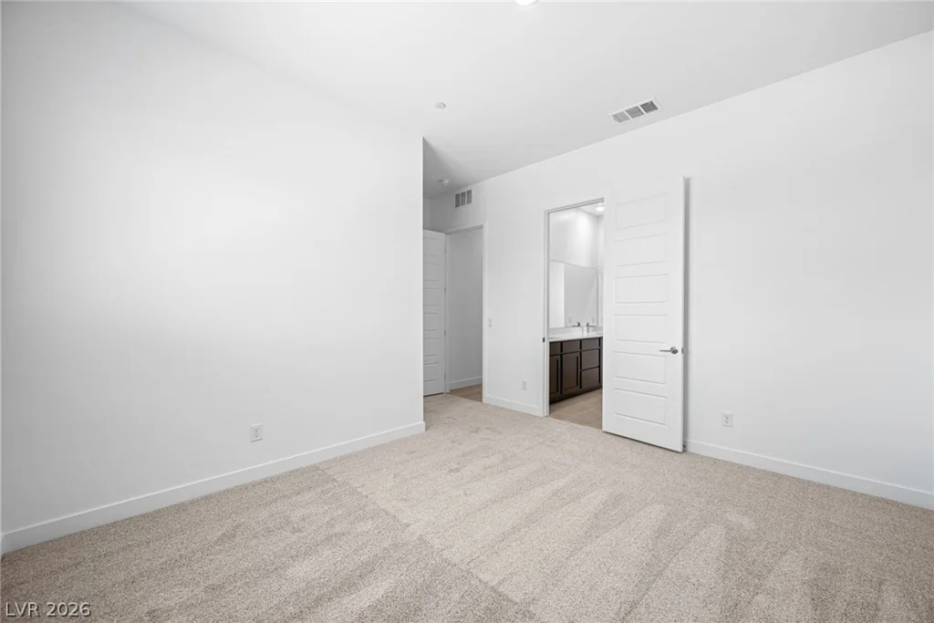 8289 Warbonnet, Las Vegas, NV 89113