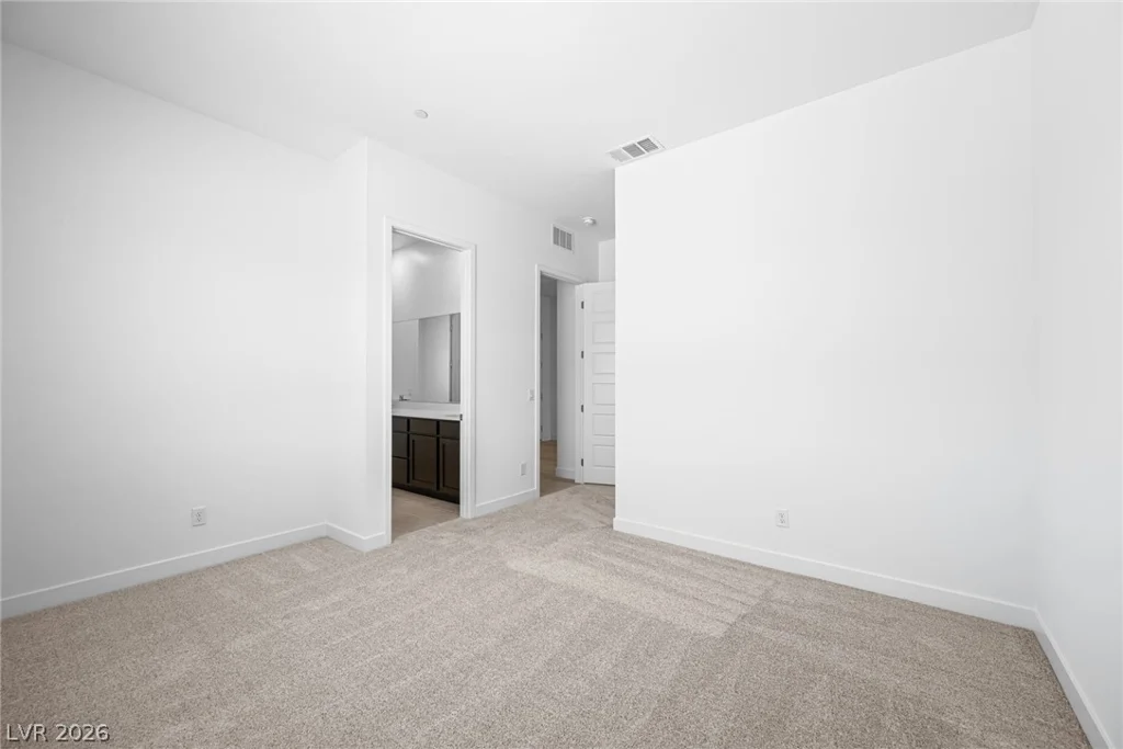 8289 Warbonnet, Las Vegas, NV 89113