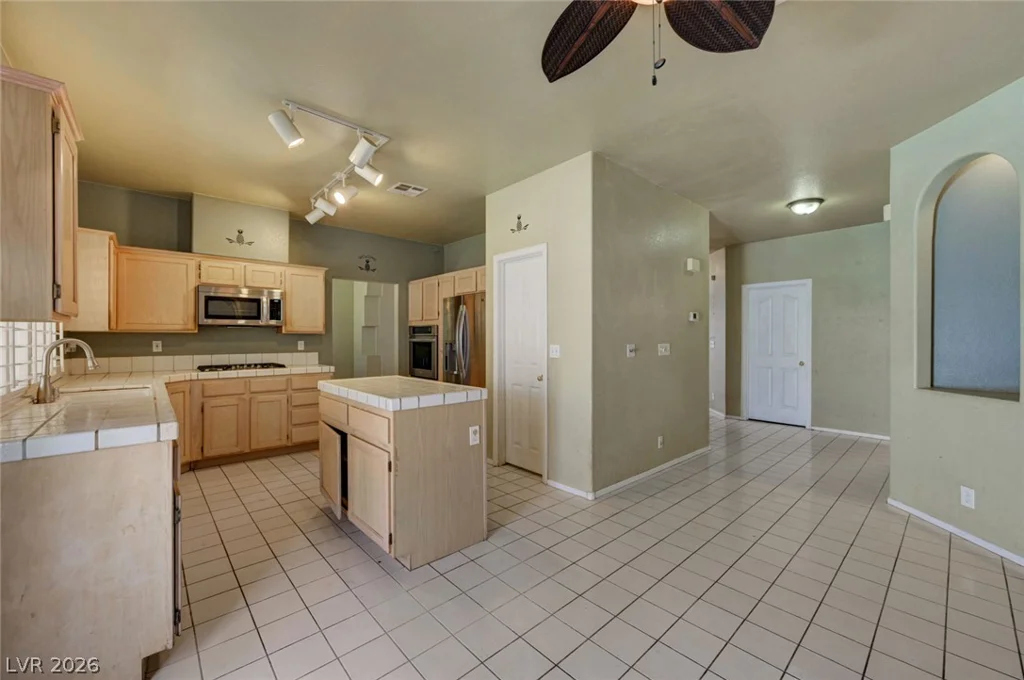 317 Rodarte, Henderson, NV 89014