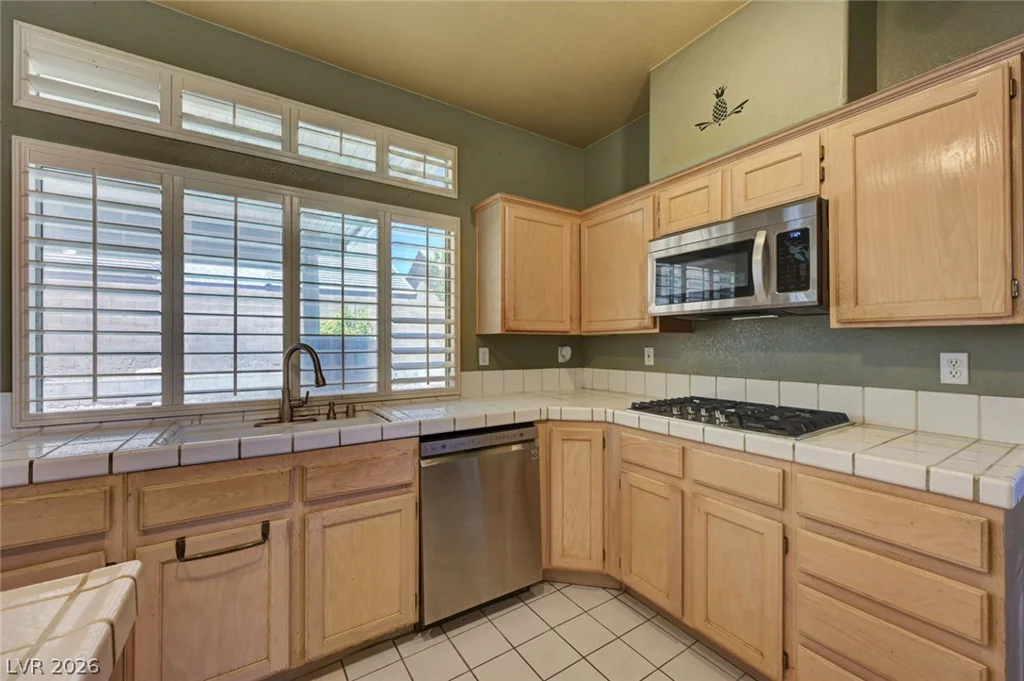 317 Rodarte, Henderson, NV 89014