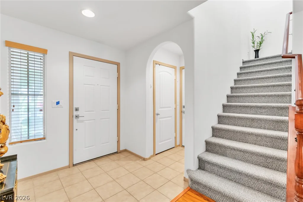 6746 Erato Falls, Las Vegas, NV 89148