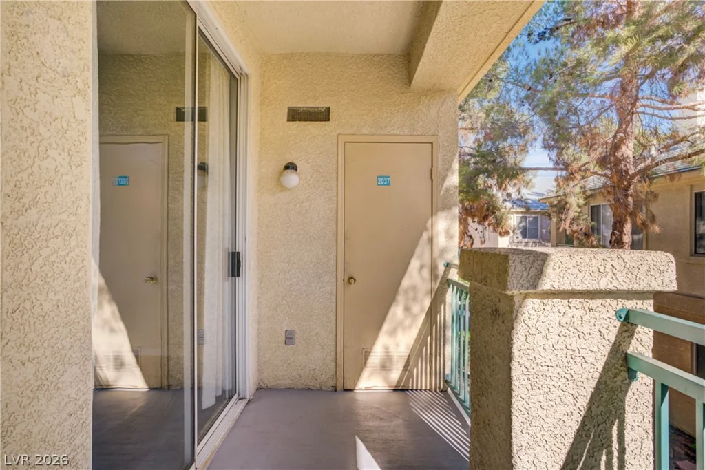 5155 Tropicana, Las Vegas, NV 89103