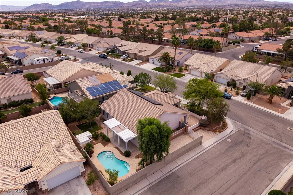 880 Coldwater Falls, Las Vegas, NV 89123