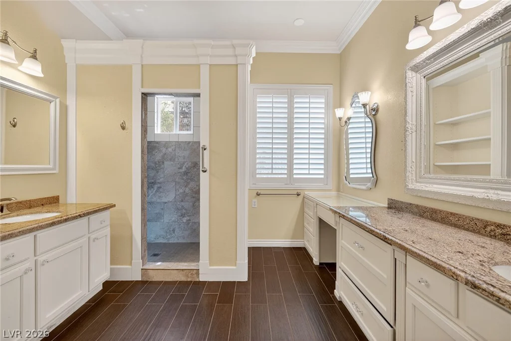 880 Coldwater Falls, Las Vegas, NV 89123