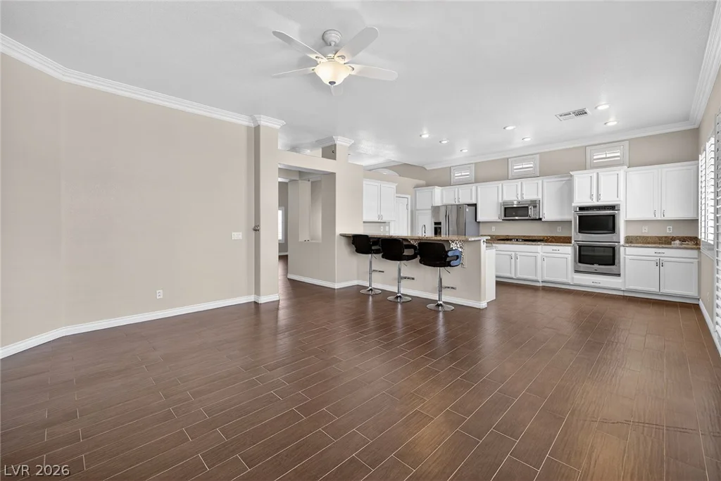 880 Coldwater Falls, Las Vegas, NV 89123
