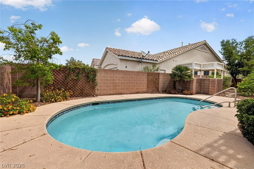 880 Coldwater Falls, Las Vegas, NV 89123
