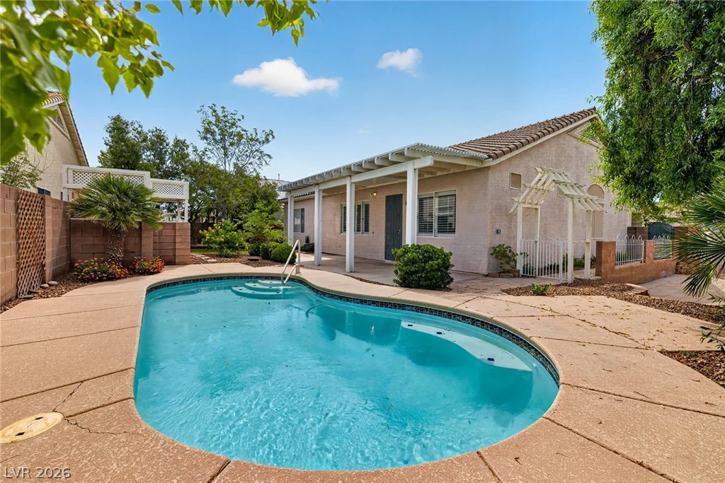 880 Coldwater Falls, Las Vegas, NV 89123