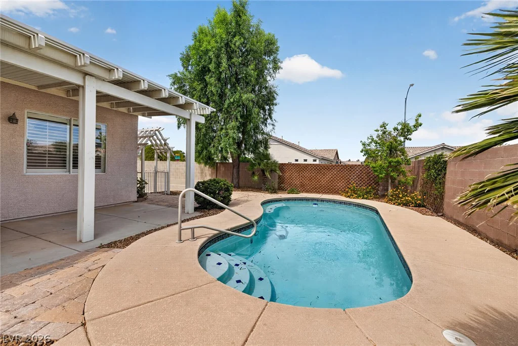 880 Coldwater Falls, Las Vegas, NV 89123