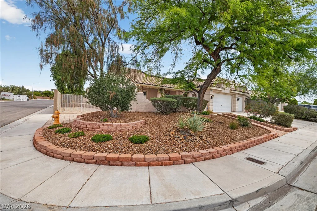 880 Coldwater Falls, Las Vegas, NV 89123